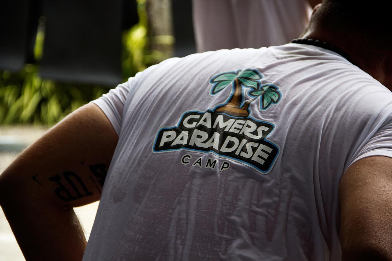 Gamers Paradise Hotel Chalong Exterior foto