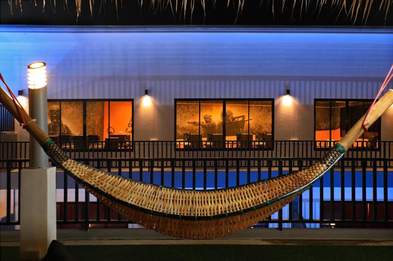 Gamers Paradise Hotel Chalong Exterior foto